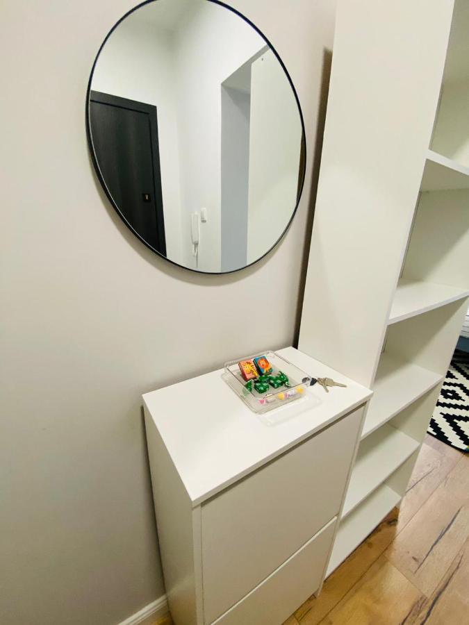 Bezagenta Mozart5 Studio Easy Access To City Wifi Lägenhet Warszawa Exteriör bild